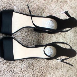 Vince camuto black leather size 9